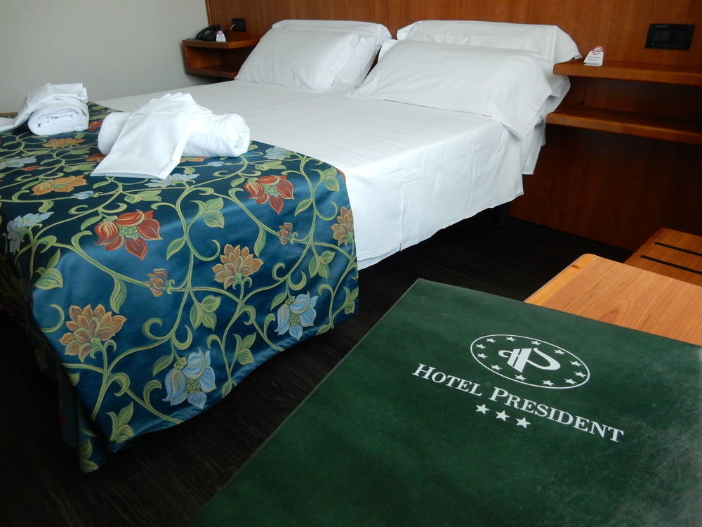 Hotel President Turijn Buitenkant foto